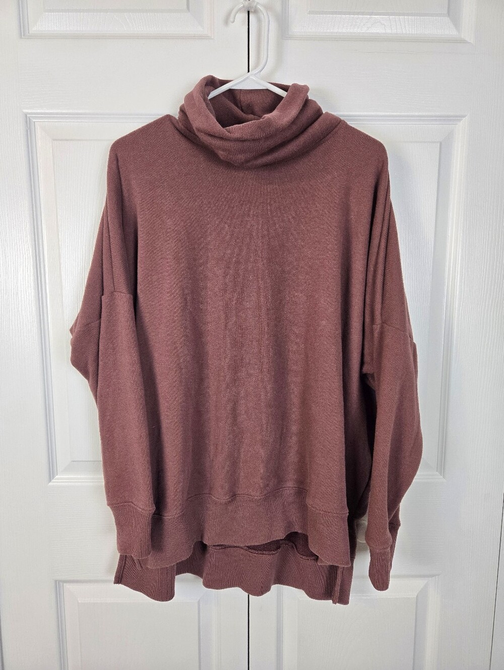 Aerie Cozy, Oversized Cowl Neck Sweatshirt